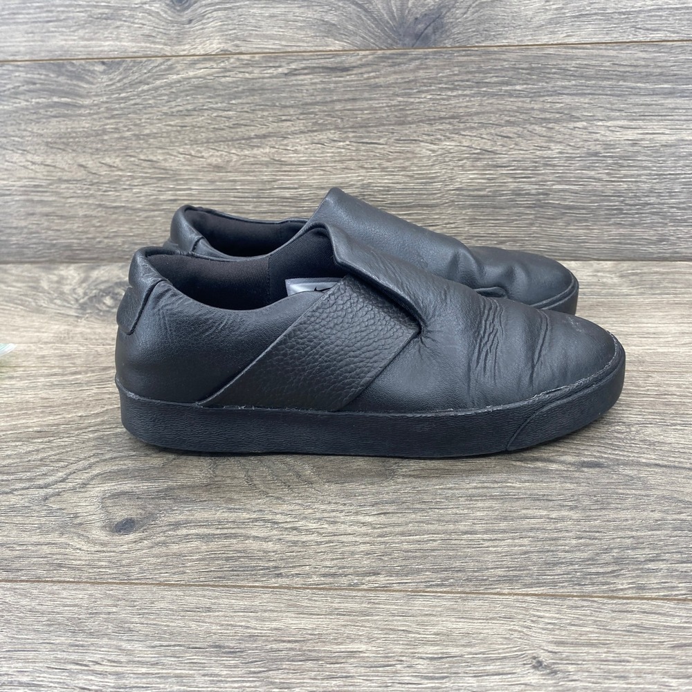 Nike Blazer‎ City Ease Slip On Sneakers Black Leather Women's Size 6 AQ0260